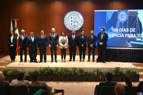 Asiste gobernadora Margarita González Saravia a informe de primeros 100 días de gestión del fiscal general estatal