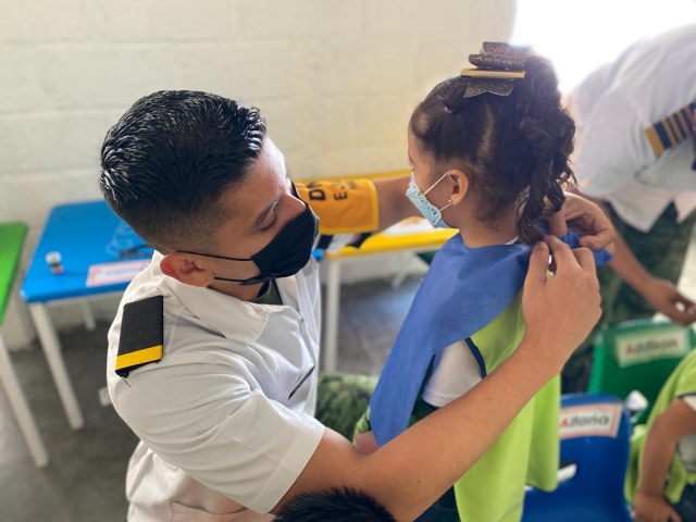 Imparte personal militar pláticas sobre salud dental en centro educativo &#039;Chantli&#039;