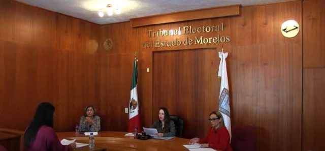 El Pleno del Tribunal Electoral del Estado, ayer en sesión.