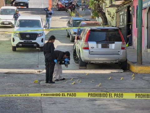  En el sitio había más de 20 casquillos percutidos.