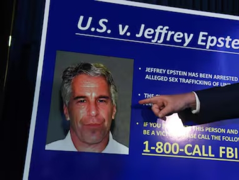 Gobierno de EU pide formalmente divulgar testimonios del jurado en caso Epstein