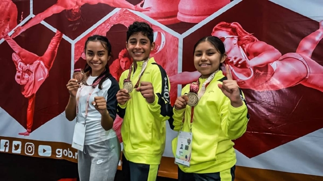 Yunuen Cruz, Denisse Mendoza y Braulio Domínguez subieron al pódium en la sede de La Paz, Baja California Sur.