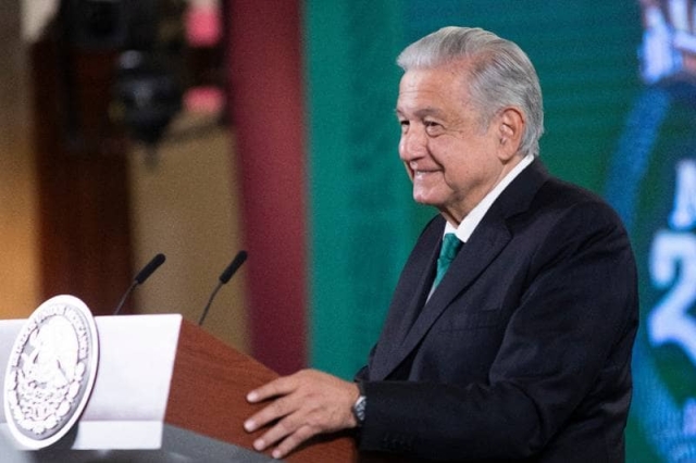 AMLO presume ser el segundo líder más popular.