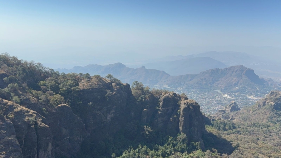 100% de control y 70% de liquidación del incendio forestal en Tepoztlán: Mando Unificado