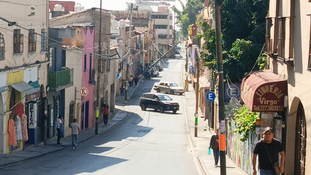 #AlertaVial Cierre en calle Galeana