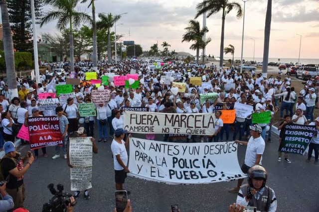 Exigen renuncia de Layda Sansores, gobernadora de Campeche