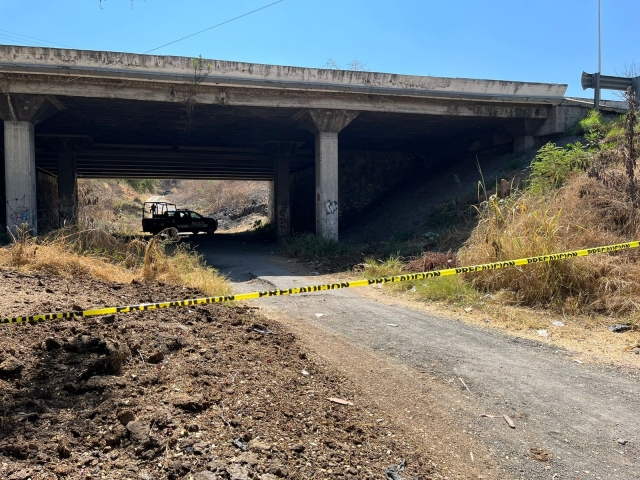 Abandonan un cadáver maniatado en Alpuyeca