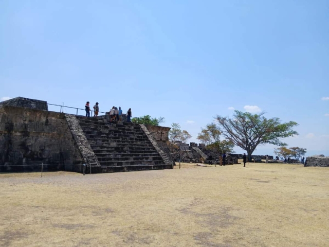 Saldo blanco durante operativo por Equinoccio de Primavera en Xochicalco