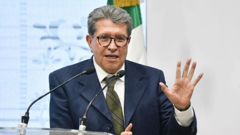 Diputados recibirán recorte salarial por ausencias en trabajo legislativo, afirma Monreal