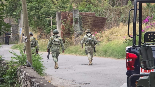   El individuo fue identificado por familiares en la escena del crimen.