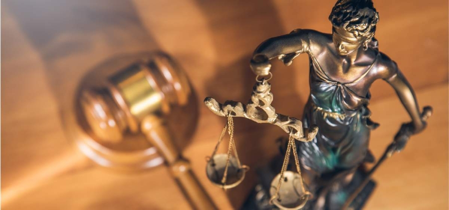 Juez federal concede suspensión a implicado en plagio de famosa chef