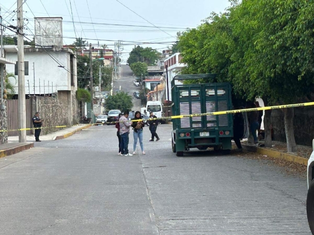   La familia pretendía comprar cerámica cuando la interceptaron los delincuentes.