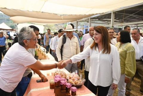 Morelos será el primer estado agroecológico del país, afirmó la mandataria en la apertura del Primer Encuentro en Transición Agroecológica en la Upemor.   