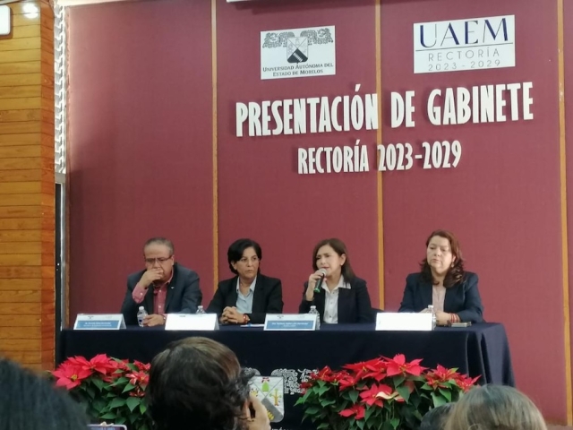 Asumen funciones nuevos directores en UAEM