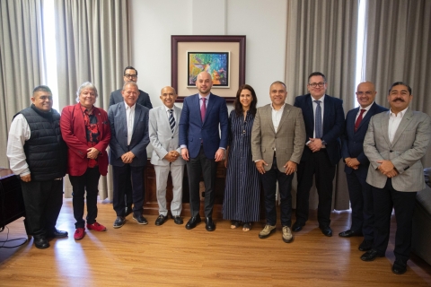 'Di&aacute;logo y cercan&iacute;a permanente, compromiso que gobierno del estado mantendr&aacute; con el Colegio de Notarios': Edgar Maldonado