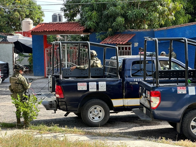 Efectúan autoridades federales cateo en vivienda del fiscal regional de la zona oriente