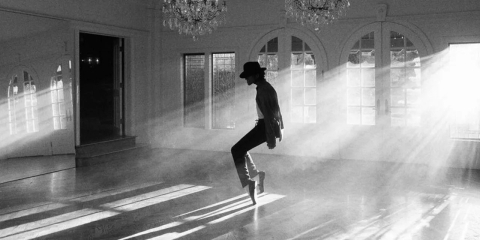 Película biográfica de Michael Jackson podría dividirse en dos partes