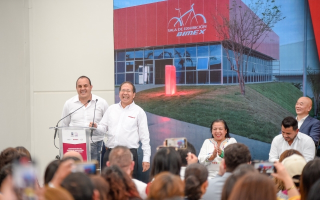 Todo México rodará con bicicletas eléctricas Bimex hechas en Morelos: Cuauhtémoc Blanco