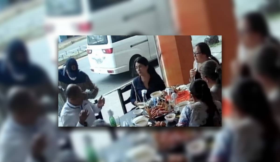 Asaltan marisquería