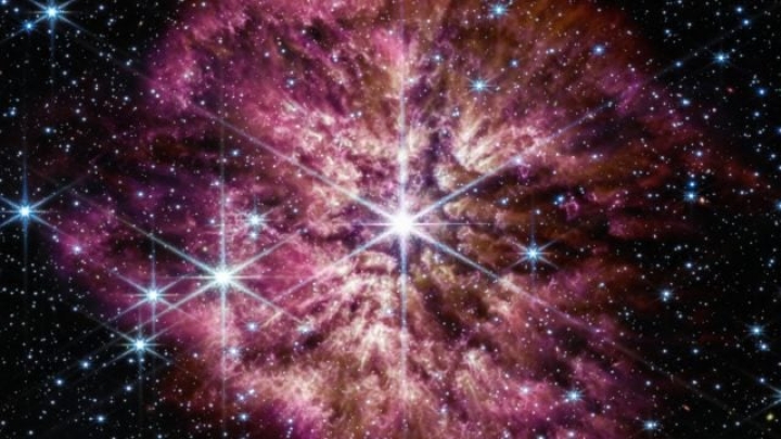 Astrónomos confirman vínculo entre supernovas y formación de agujeros negros