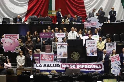 Aprueban reforma que proh&iacute;be vapeadores y cigarrillos electr&oacute;nicos en M&eacute;xico