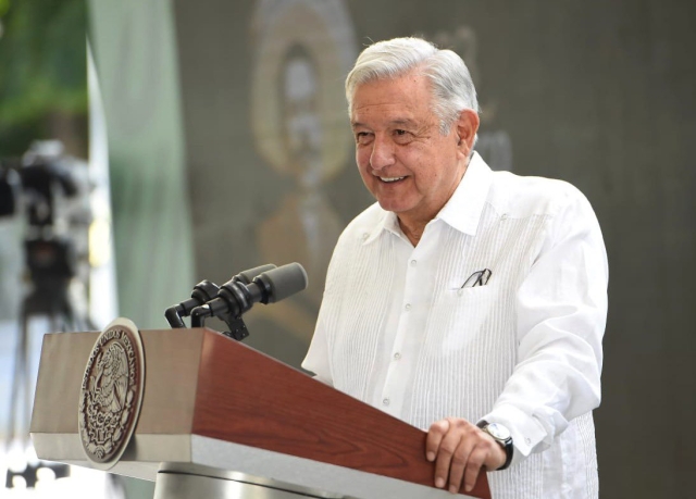 AMLO anuncia fin del censo a damnificados en Acapulco