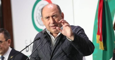 Moreira reta a Morena a cancelar el Fobaproa