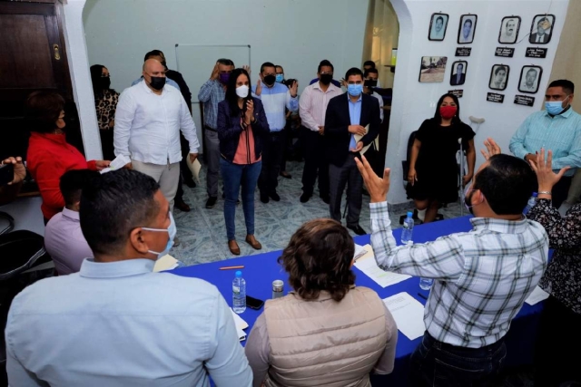 Este primero de enero tomaron protesta los nuevos funcionarios de la administración municipal de Zacatepec. 