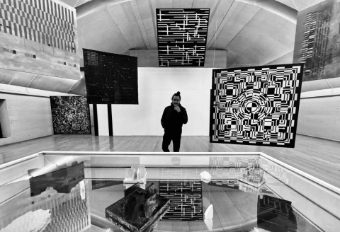 Codificación, transformación y percepción son ejes centrales de la propuesta, comparte el expositor.