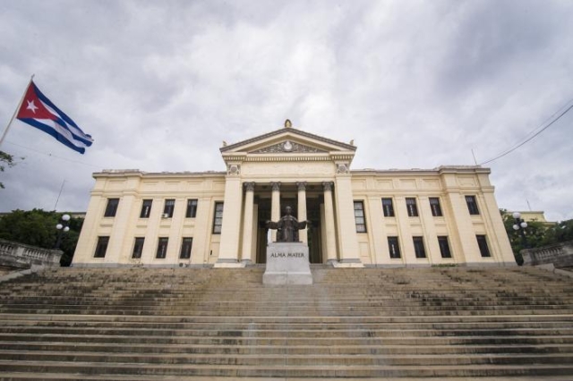 Universidad de La Habana suspende clases presenciales por crisis energ&eacute;tica