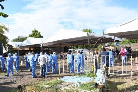La FGE se comprometió a dar a conocer un informe del avance de los trabajos de búsqueda de cuerpos, esta misma semana.