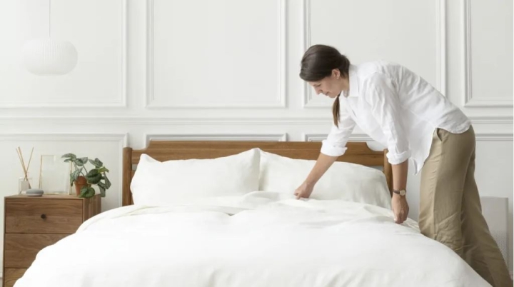 Beneficios de tender tu cama todos los días, más allá de evitar ácaros
