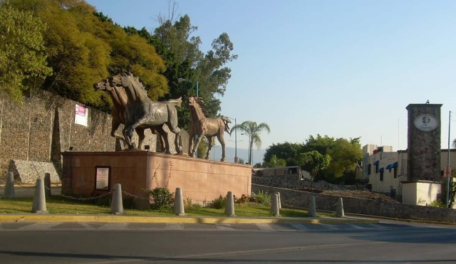 Retiran a ambulantes de las avenidas Río Mayo y San Diego