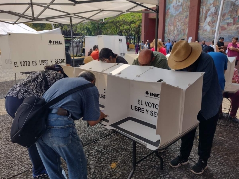 Al ritmo del acordeón y la antidemocracia