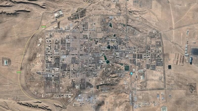 Derrumbe de mina en China deja 2 muertos y más de 50 desaparecidos