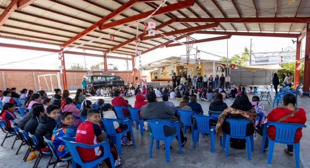 Se busca que mediante la educaci&oacute;n y la cultura se pueda construir la paz desde la infancia.
