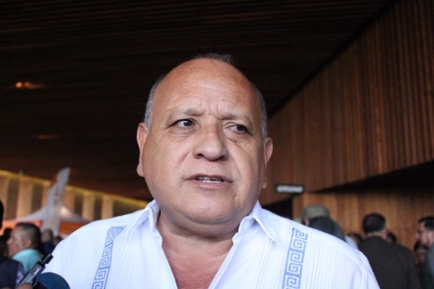 Lamenta SNTE congelamiento de plazas 