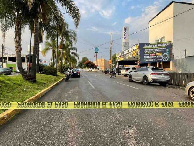 La legisladora Gabriela Marín Sánchez fue privada de la vida alrededor de las 18: 00 horas de ayer afuera de una farmacia ubicada entre las avenidas Poder Legislativo y Domingo Diez, en la colonia El Empleado.  