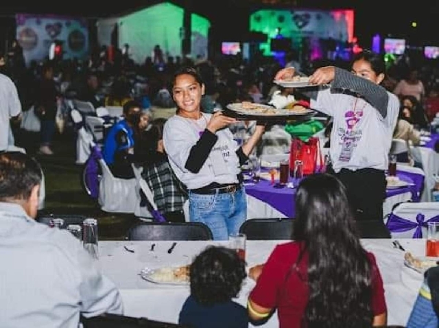 Ofrecerán cena navideña a mil 500 personas de escasos recursos