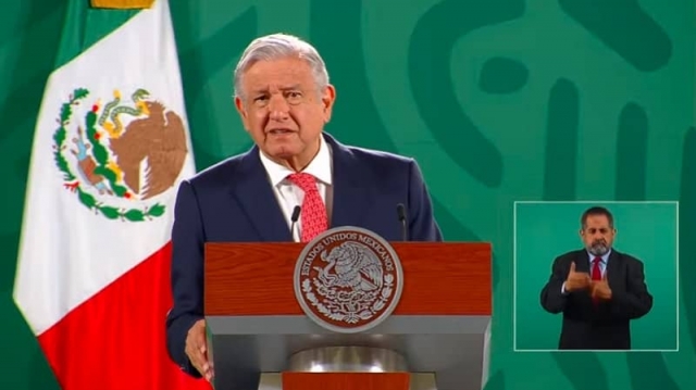 &quot;Autoridades deben decidir si sancionan a constructoras por el desplome de la Línea 12&quot;: AMLO