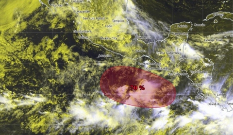 Probabilidad de ciclón tropical aumenta a 70% frente a Oaxaca y Chiapas