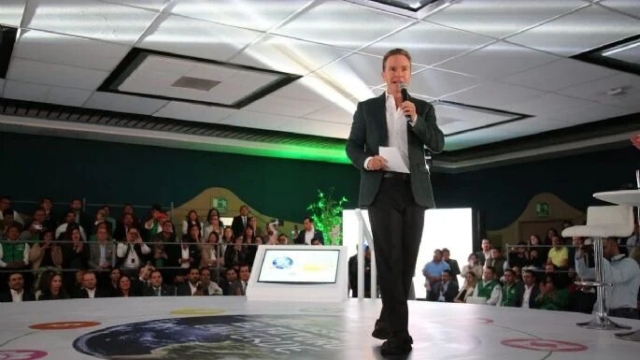 PVEM destapa a Manuel Velasco como precandidato a la Presidencia para 2024