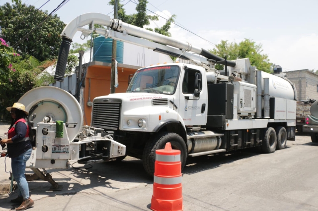 Dan banderazo de arranque de desazolve con &#039;camión vactor&#039; en Temixco