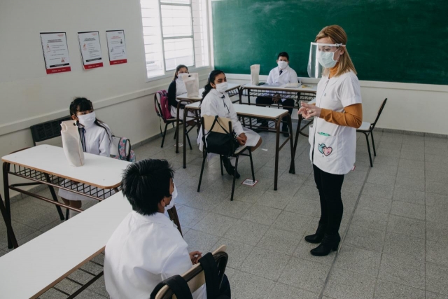 Chiapas, Veracruz, Sonora y Chihuahua podrían regresar a clases presenciales.