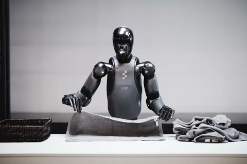 El robot humanoide Figure F.02 ya puede cargar un lavavajillas gracias a la IA