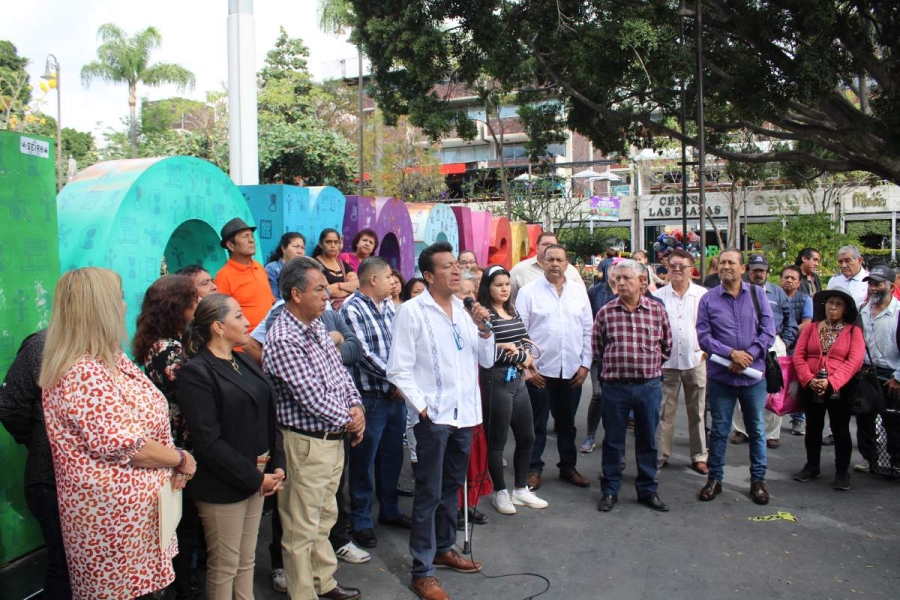 Morena: 'Quien sea pero que ya digan'