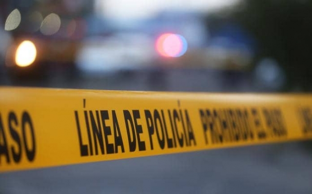 Hallan un cuerpo calcinado dentro de un auto