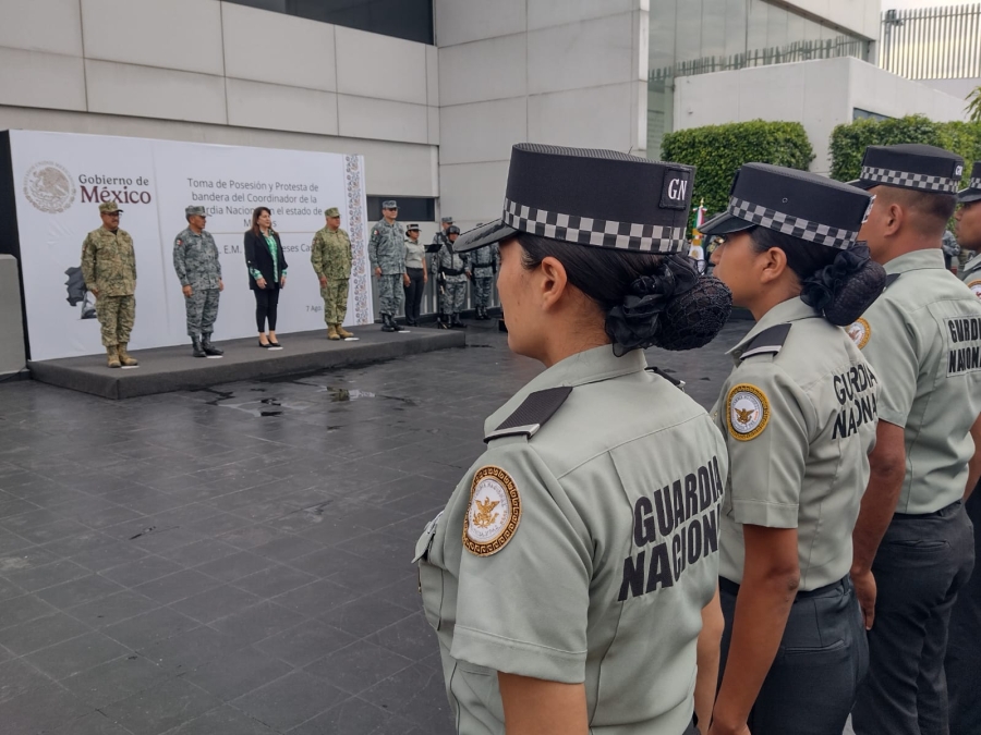 Asiste gobernadora Margarita González Saravia a toma de protesta de bandera del coordinador de Guardia Nacional en Morelos