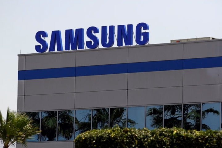 Samsung Electronics inicia producci&oacute;n masiva de chips HBM4 para impulsar la inteligencia artificial