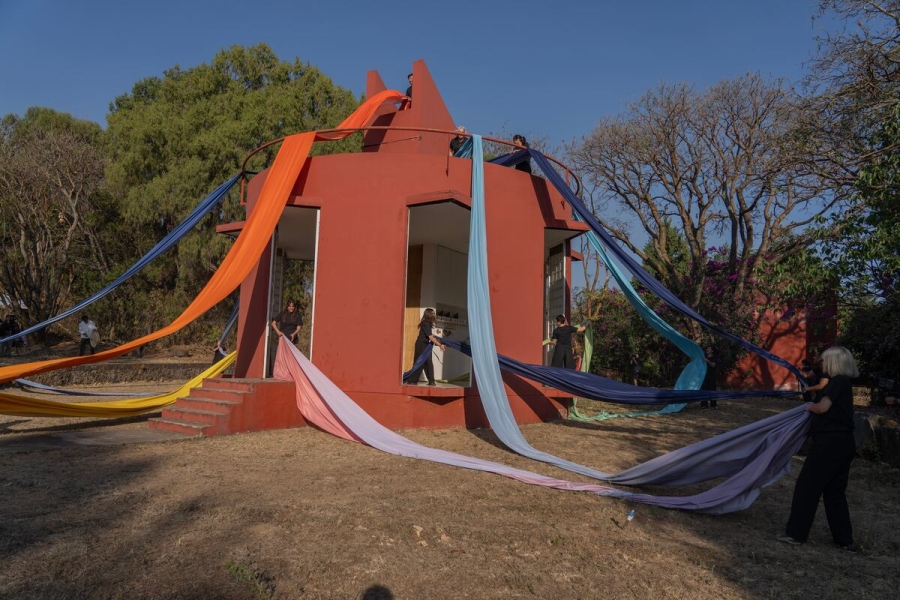 Héctor Zamora celebra la primavera con una performance poética en Tepoztlán